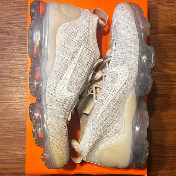 Nike Vapor Max - Picture 2 of 6